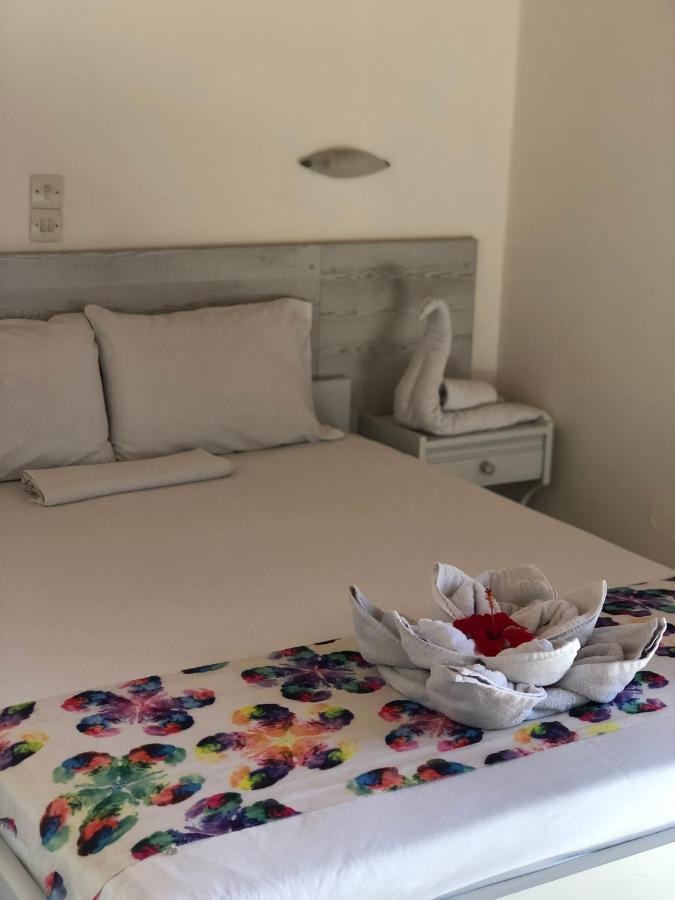 Flisvos Rooms Frangokastello Extérieur photo